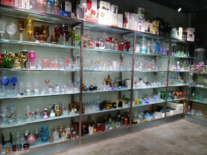 Dreifarbige Verzügelung Frosted Coupe Glas kundenspezifisch gesprühte Farbe 10