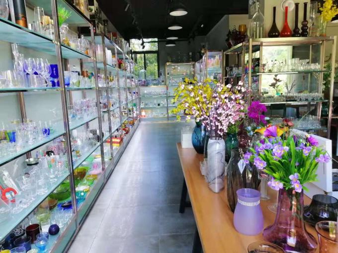 Dreifarbige Verzügelung Frosted Coupe Glas kundenspezifisch gesprühte Farbe 11