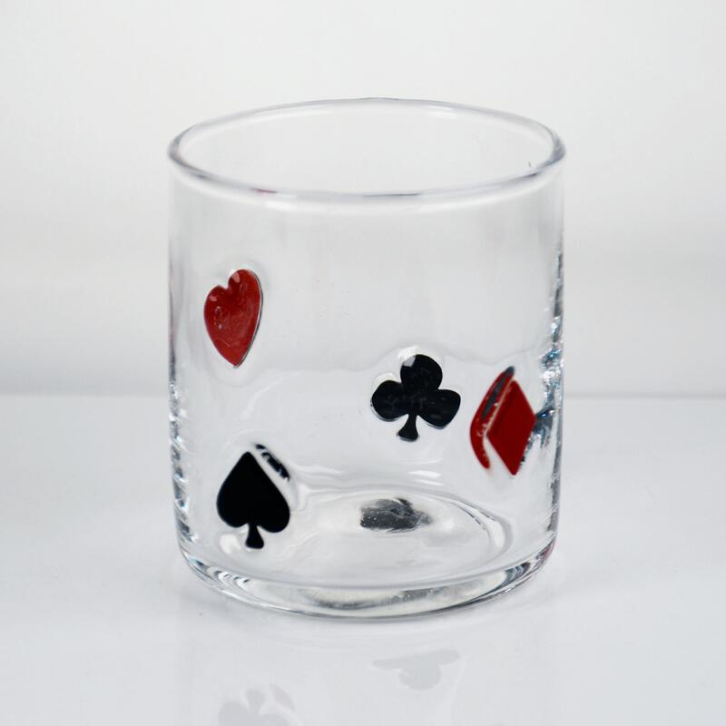 Qualität Handgeblasene Poker-Ikon Whisky Glas, 400 ml klarer Tumbler mit Herz, Spade, Club & Diamant Anzüge, altmodische Glas für Whisky, Cocktails, Saft usine