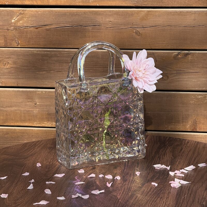 Qualität Hand-Blown Diamond Pattern Glass Handbag Vase - Versatile Decorative Centerpiece for Home & Wedding Decor usine