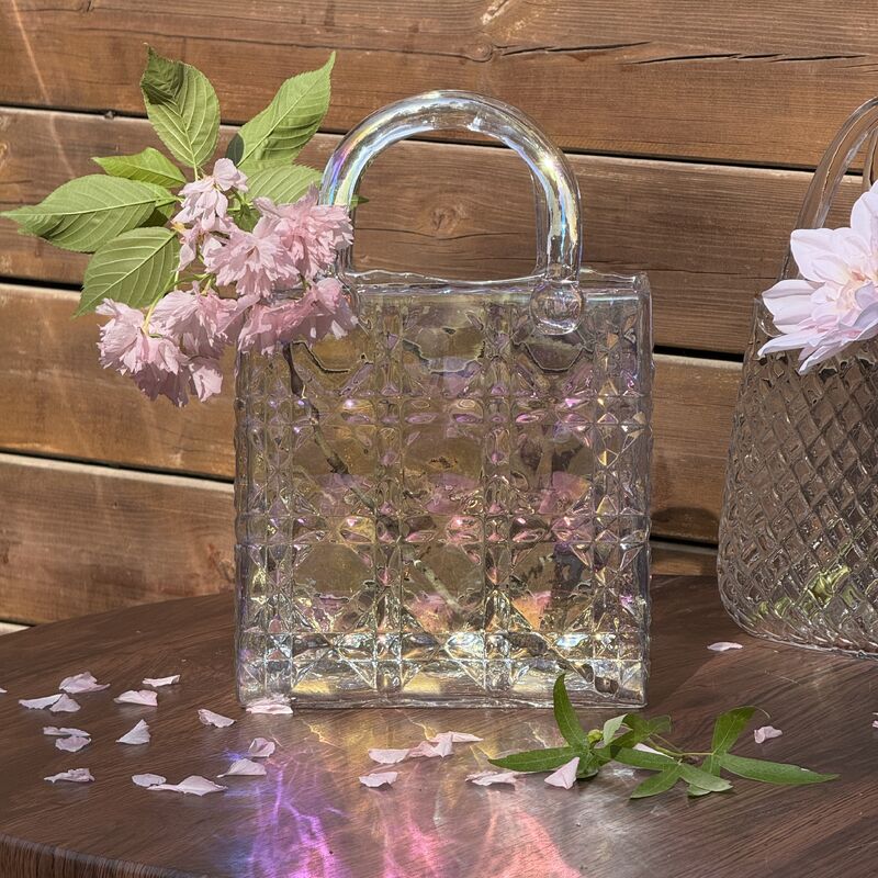 Qualität Hand-Blown Diamond Pattern Glass Handbag Vase - Versatile Decorative Centerpiece for Home & Wedding Decor usine