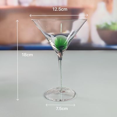 Qualität 530 ml Volumen kundenspezifischer Handblasen klares Rotwein Glas Martini Glas geeignet für Partys langlebige stilvolle Probe innerhalb von 7 Tagen usine
