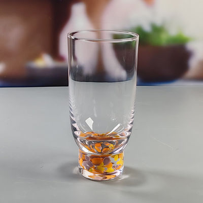 Qualität Handgefertigtes modernes Design Farbiges Cocktail Trinkgläser Custom Confetti Getränke Highball Glas usine
