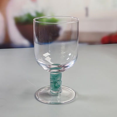 Qualität Mexikanische Konfetti-Design Elegante Wassergläser Luxus Handgeblasener Konfetti-Cocktails Glasbecher Romantischer Kurzstamm Weingläser usine