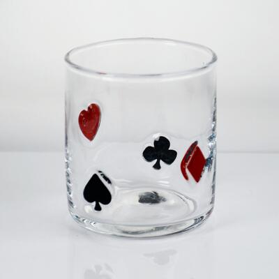 Qualität Handgeblasene Poker-Ikon Whisky Glas, 400 ml klarer Tumbler mit Herz, Spade, Club & Diamant Anzüge, altmodische Glas für Whisky, Cocktails, Saft usine