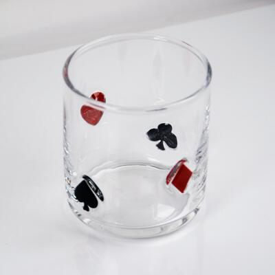 Qualität Handgeblasene Poker-Ikon Whisky Glas, 400 ml klarer Tumbler mit Herz, Spade, Club & Diamant Anzüge, altmodische Glas für Whisky, Cocktails, Saft usine