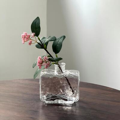 Qualität Rectangular Clear Hammered Glass Vase - Modern Minimalist Decorative Flower Vase for Table Centerpiece usine