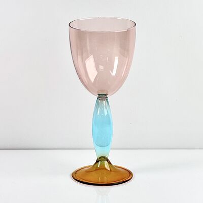 Qualität Hand-Blown Gradient Color Borosilicate Wine Glasses, Multi-Color Artistic Stem Goblets for Wine, Cocktail, Home Bar & Party Decor Fabrik