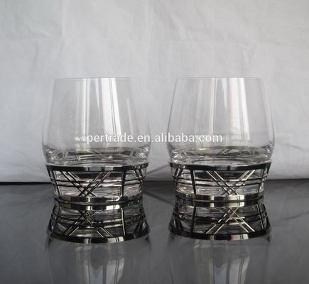 Qualität Retro-Stil Metall-Basis-Rock-Glas handgefertigt Whisky-Glas, Kristall Whisky-Gläser usine