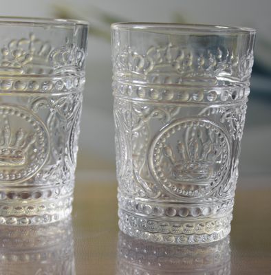 Qualität 8 Oz Crown Design geprägte Tumbler Trinkgläser usine