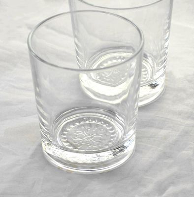 Qualität Großhandel Konzise Tumbler Trinkgläser kundenspezifisch geprägtes Blumenmuster Doppel Old Fashion Glasbecher usine