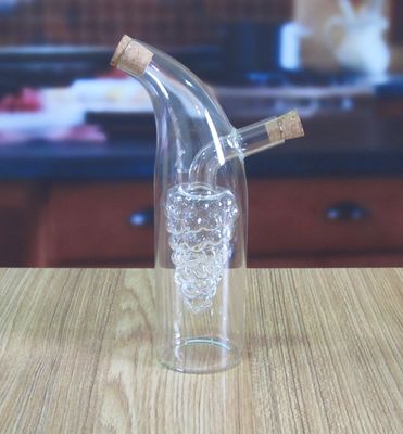 Qualität Doppelschichtiger Traubenglaskanister mit Öldeckel usine