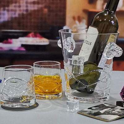 Qualität Einprägtes Bogen-Design Handgefertigtes Whisky Glas usine