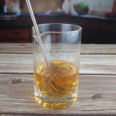 Qualität 550 ml Kristallnahtloses Cocktailmischglas mit Handschnitt usine